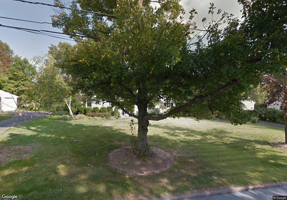 4 Crest Dr, Bound Brook, NJ 08805 - photo 1