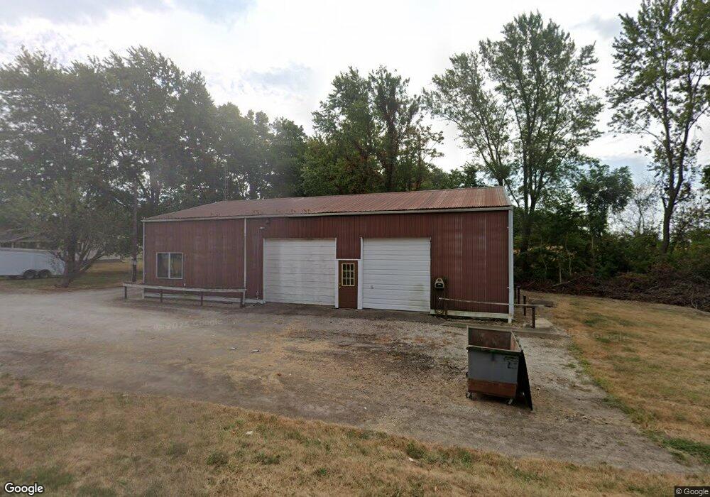 9911 E Us Highway 40, Effingham, IL 62401 - photo 1