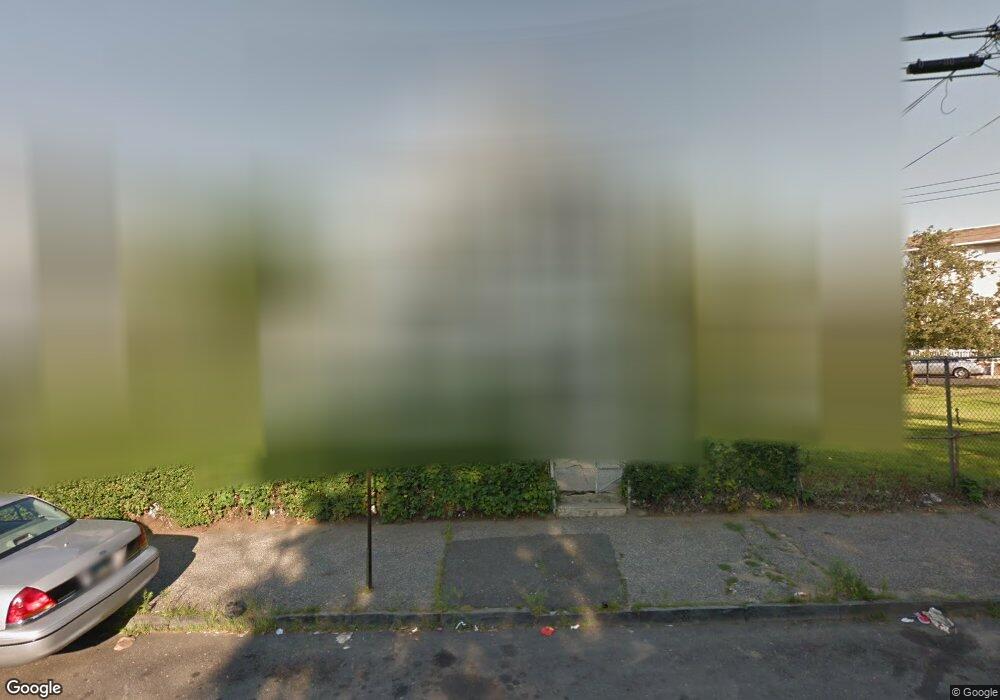 1421 Kossuth St, Bridgeport, CT 06608 - photo 1