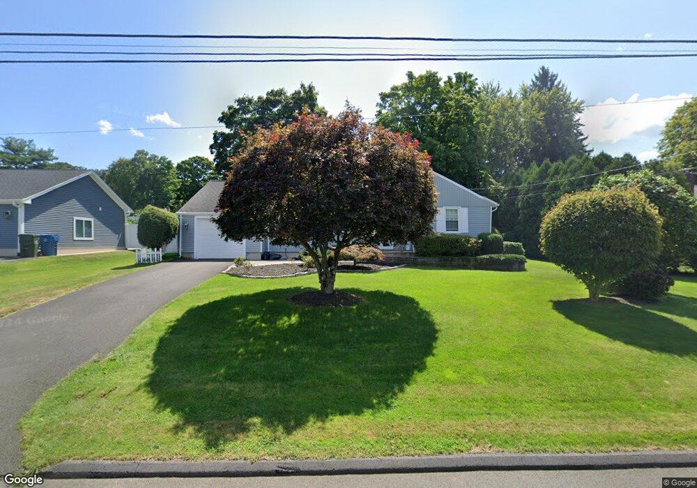 133 Winchell Dr, Berlin, CT 06037 - photo 1