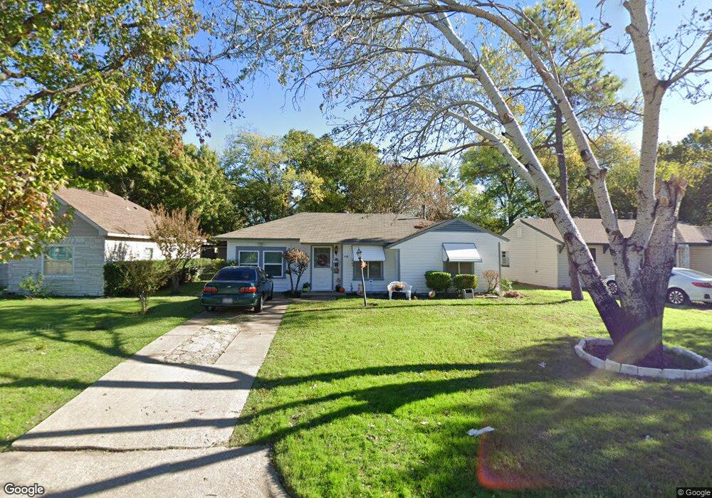 525 Shawnee Trace, Grand Prairie, TX 75051 - photo 1