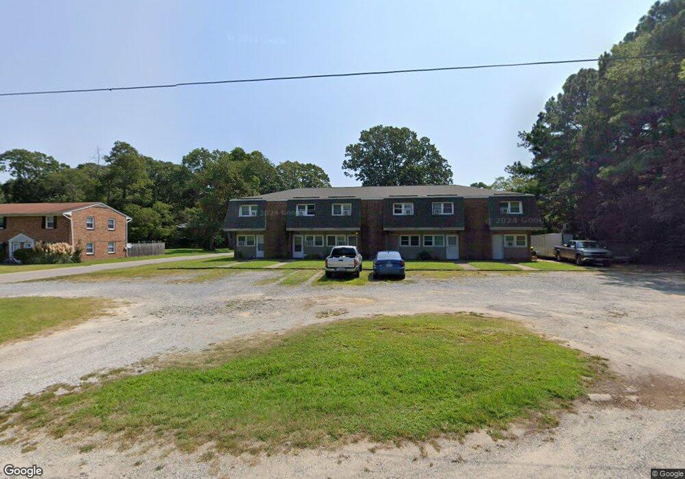 7044 Bray Rd, Hayes, VA 23072 - photo 1