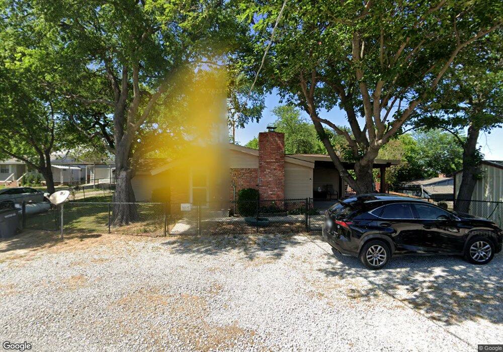 6906 Quarteroaks Dr, Azle, TX 76020 - photo 1