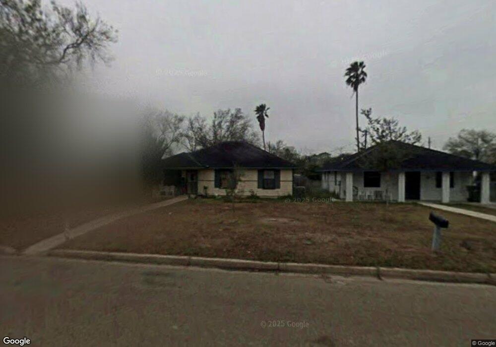 211 N 12th St, Donna, TX 78537 - photo 1