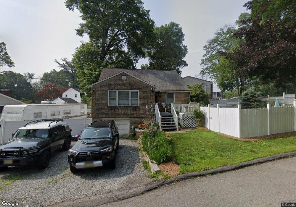 31 Lake Shore Dr, Parsippany, NJ 07054 - photo 1