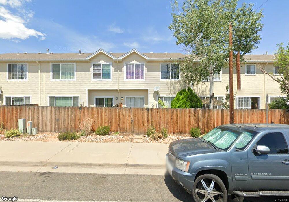 12274 E 2nd Dr, Aurora, CO 80011 - photo 1