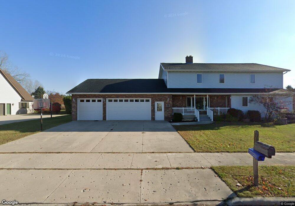 4711 Columbus St, Two Rivers, WI 54241 - photo 1