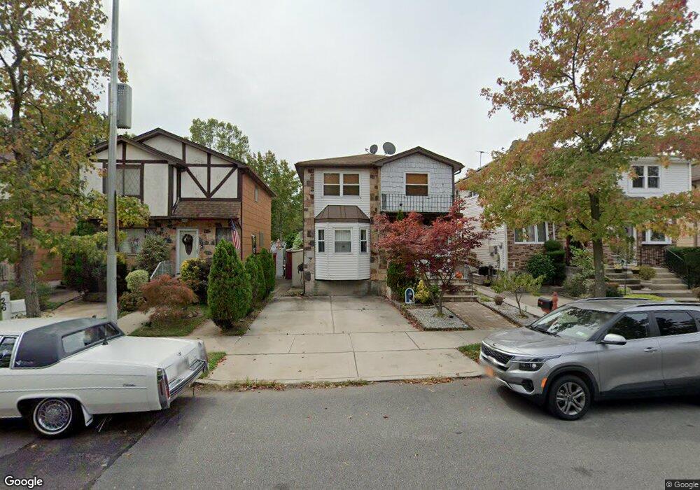 28 Luke Ct, Staten Island, NY 10306 - photo 1