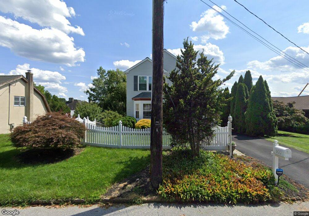 600 W Linden St unit Garden, Kennett Square, PA 19348 - photo 1