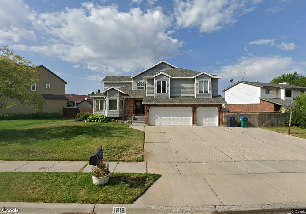 1818 Glider Ln, Sandy, UT 84093 - photo 1