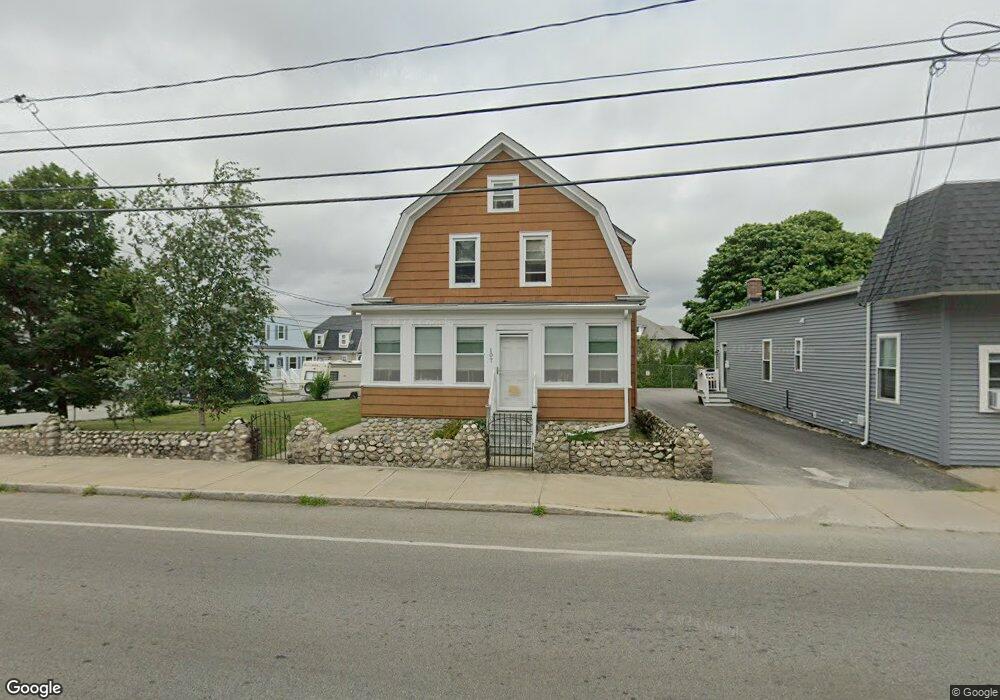 107 Main St, Acushnet, MA 02743 - photo 1