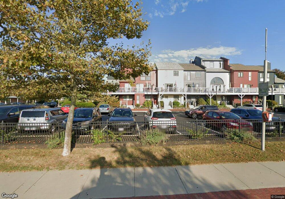 308 Swans Wharf Row, Newport, RI 02840 - photo 1