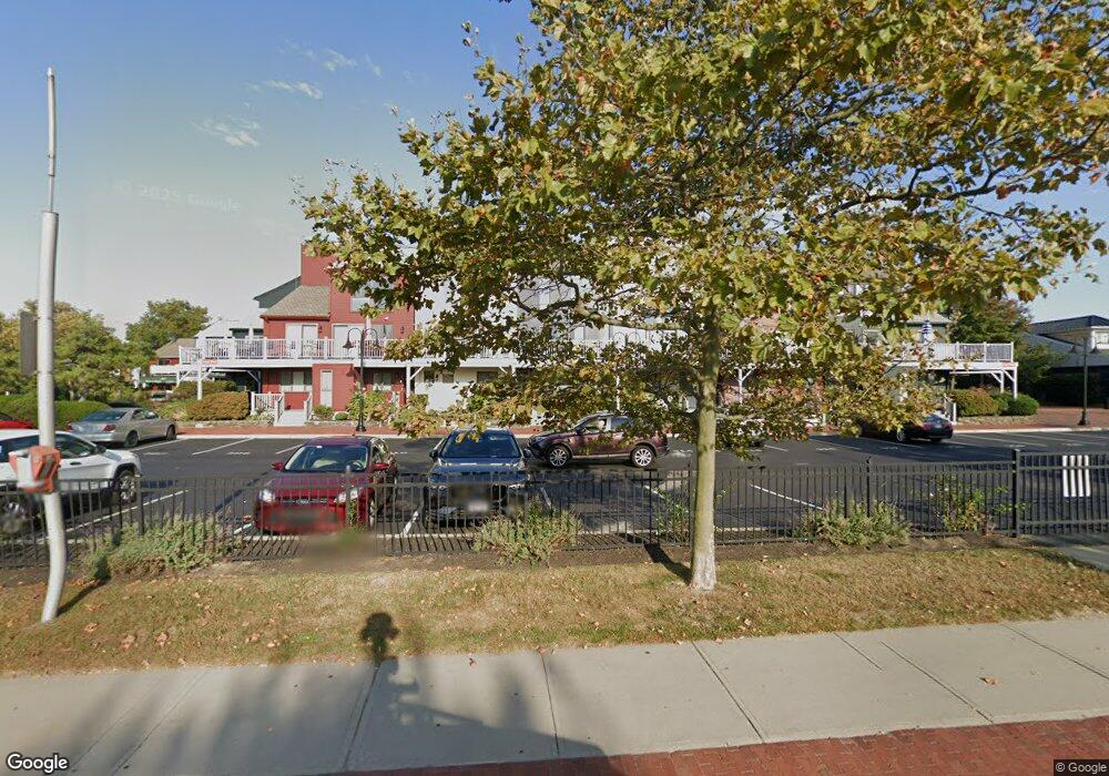 311 Swans Wharf Row, Newport, RI 02840 - photo 1