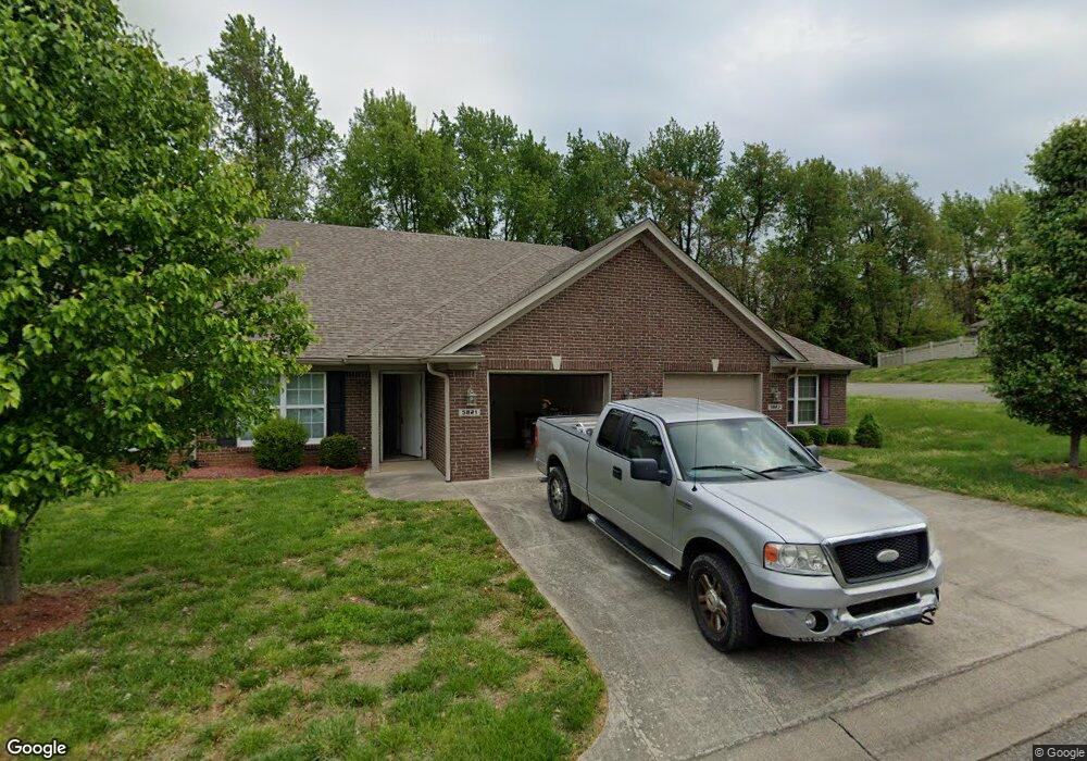 5823 Shepherd Crossing Dr, Louisville, KY 40219 - photo 1