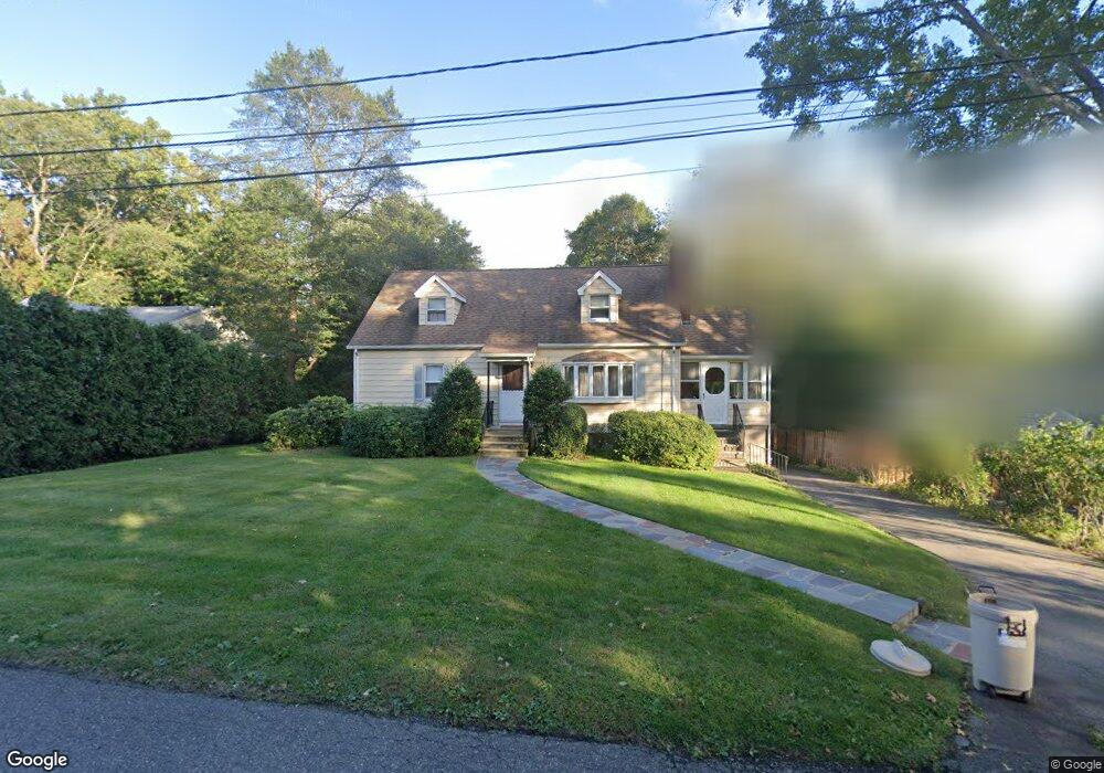 484 Lincoln Ave, Wyckoff, NJ 07481 - photo 1