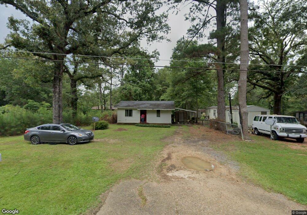 1011 Wallace Rd, McComb, MS 39648 - photo 1