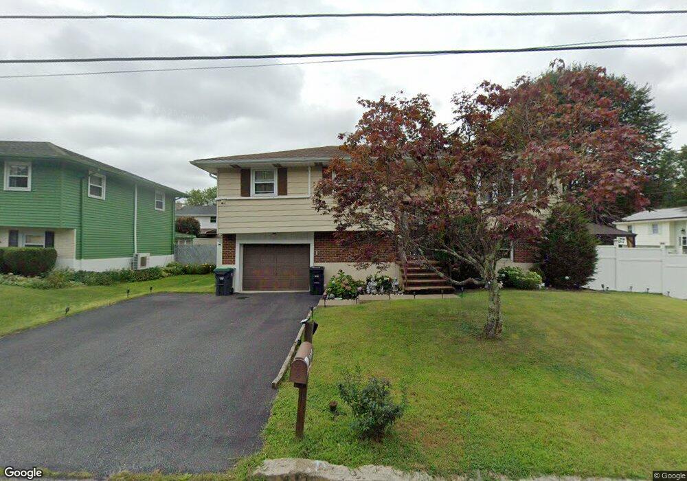 1042 Meade Ct, Hazle Township, PA 18202 - photo 1