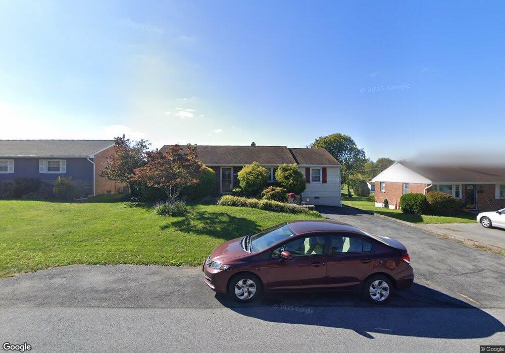 17219 Amber Dr, Hagerstown, MD 21740 - photo 1