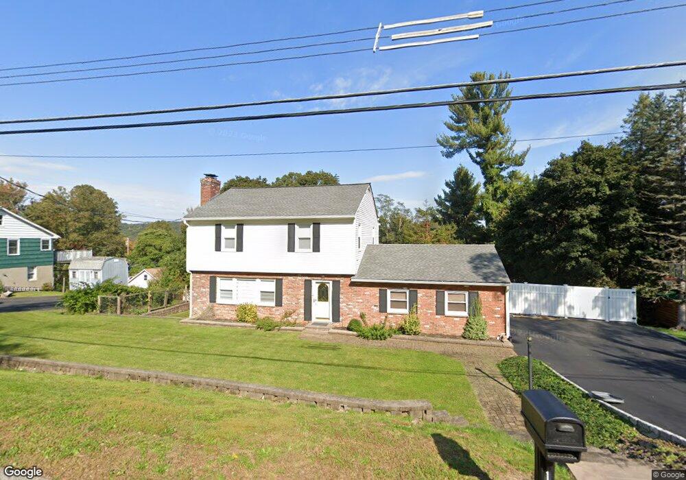 14 Armstrong St, Cortlandt Manor, NY 10567 - photo 1