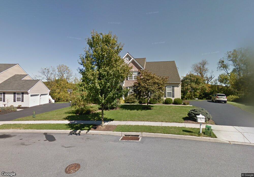 4116 Redbud Dr E, Whitehall, PA 18052 - photo 1