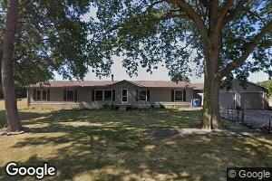 114 E Williams St, Broadwell, IL 62634