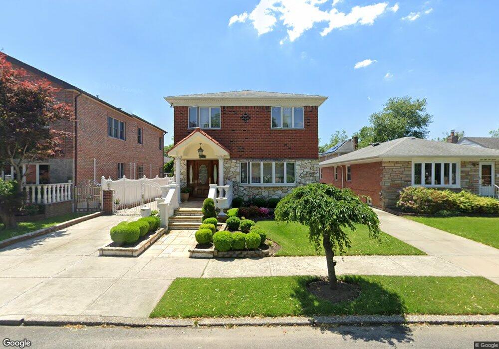 15124 25th Dr, Flushing, NY 11354 - photo 1