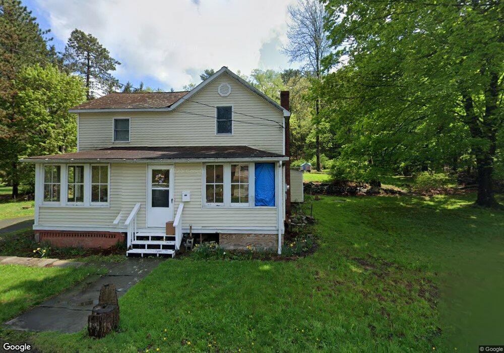 212 Cromwell St, Hawley, PA 18428 - photo 1