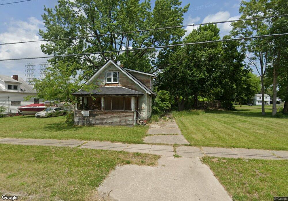 1629 Montana Ave, Flint, MI 48506 - photo 1