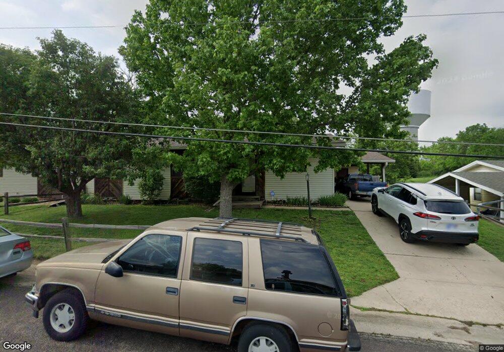 1714 SW 66th St, Topeka, KS 66619 - photo 1