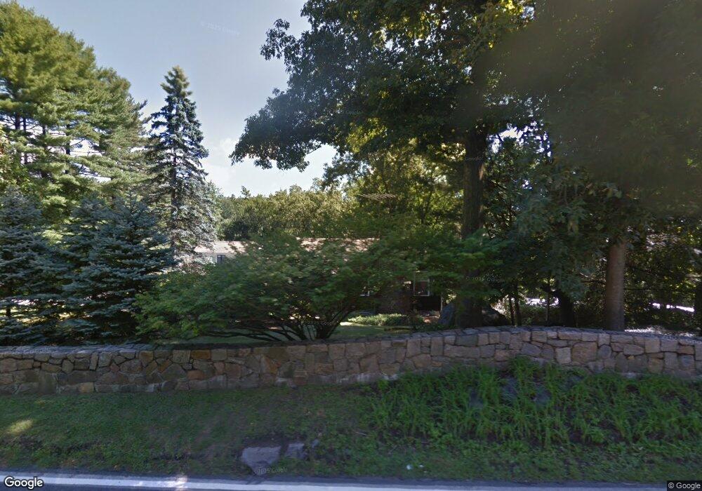 21 Banksville Rd, Armonk, NY 10504 - photo 1