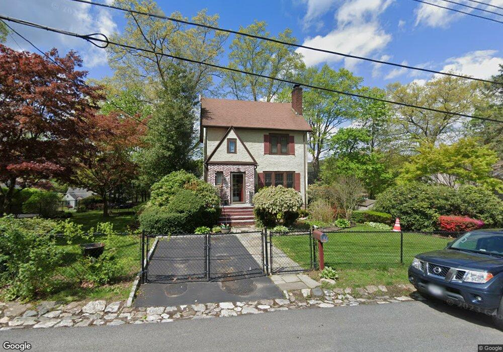 403 Warren Ave, Hawthorne, NY 10532 - photo 1