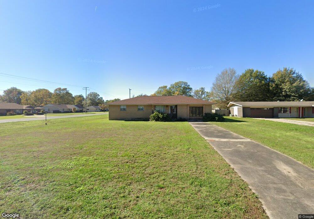 2122 Fairway St, Stuttgart, AR 72160 - photo 1