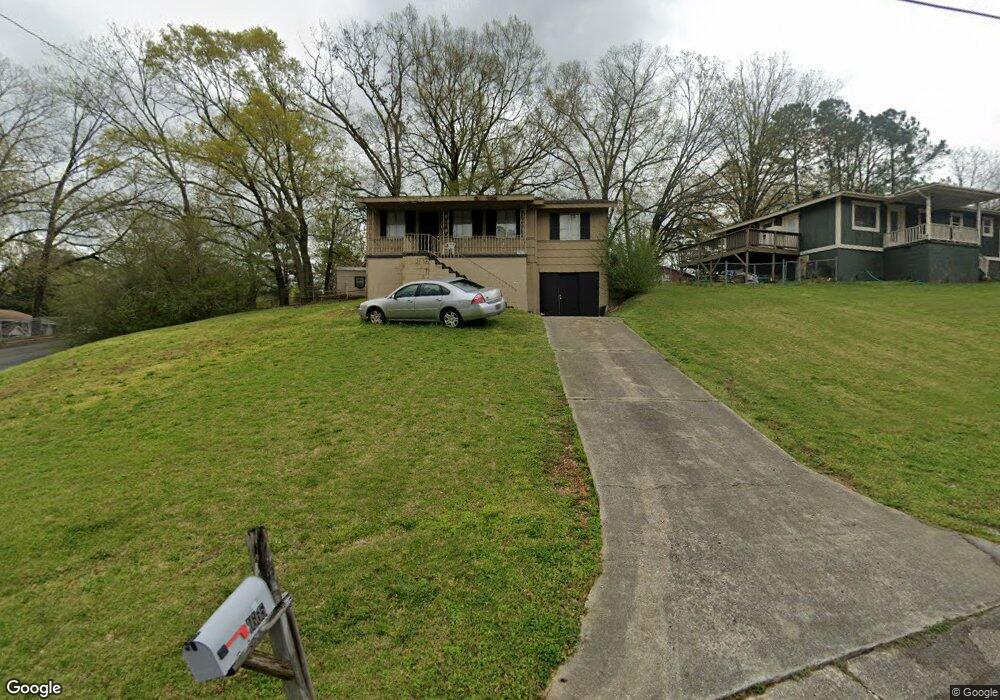 1665 4th Place NW, Center Point, AL 35215 - photo 1