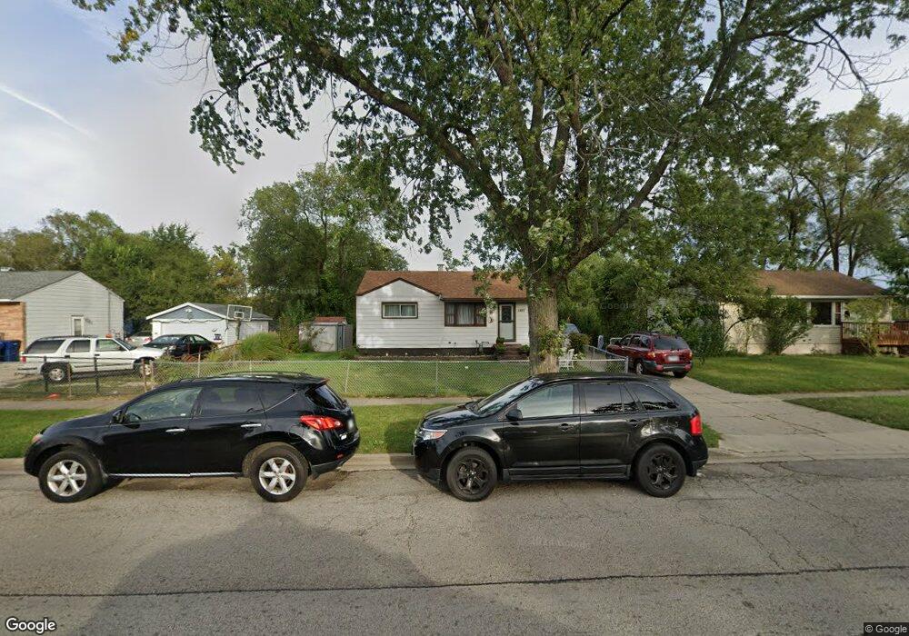 1857 N Mcaree Rd, Waukegan, IL 60087 - photo 1