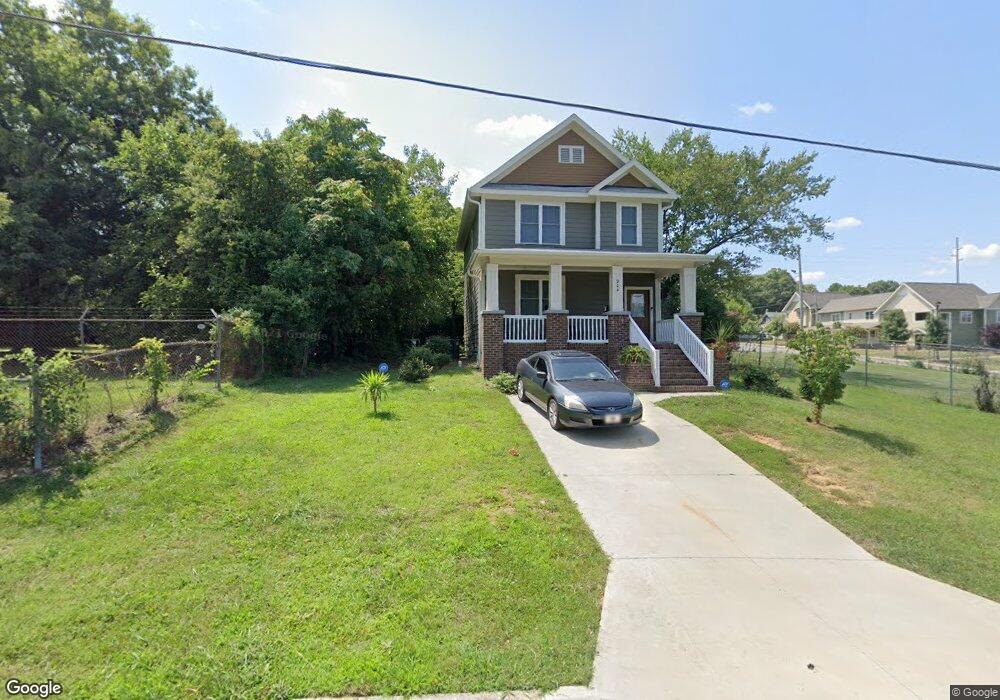 904 Sharon St, High Point, NC 27260 - photo 1