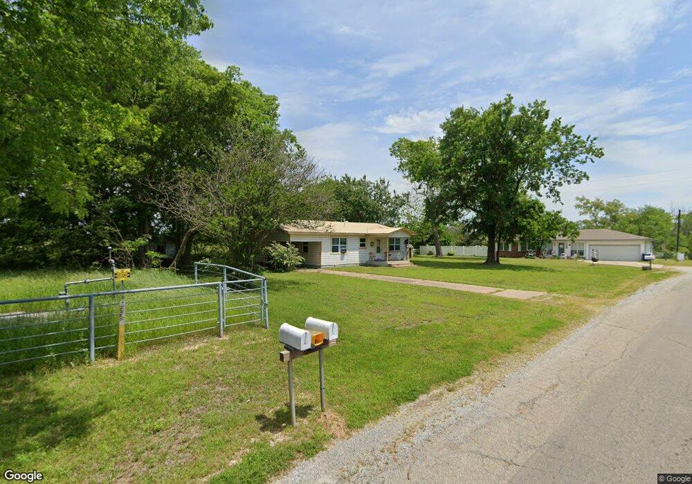 402 W 7th St, Hendrix, OK 74741 - photo 1