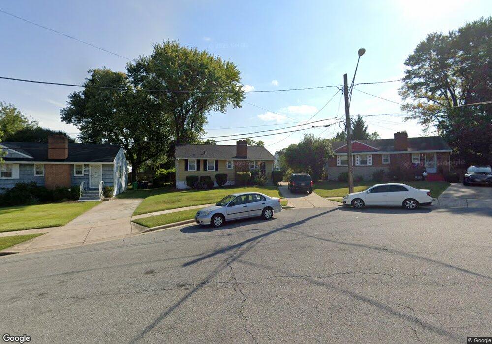 1405 Asbury Ct, Hyattsville, MD 20782 - photo 1