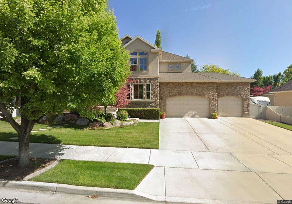 3076 Uintah Pines Cir, South Jordan, UT 84095 - photo 1