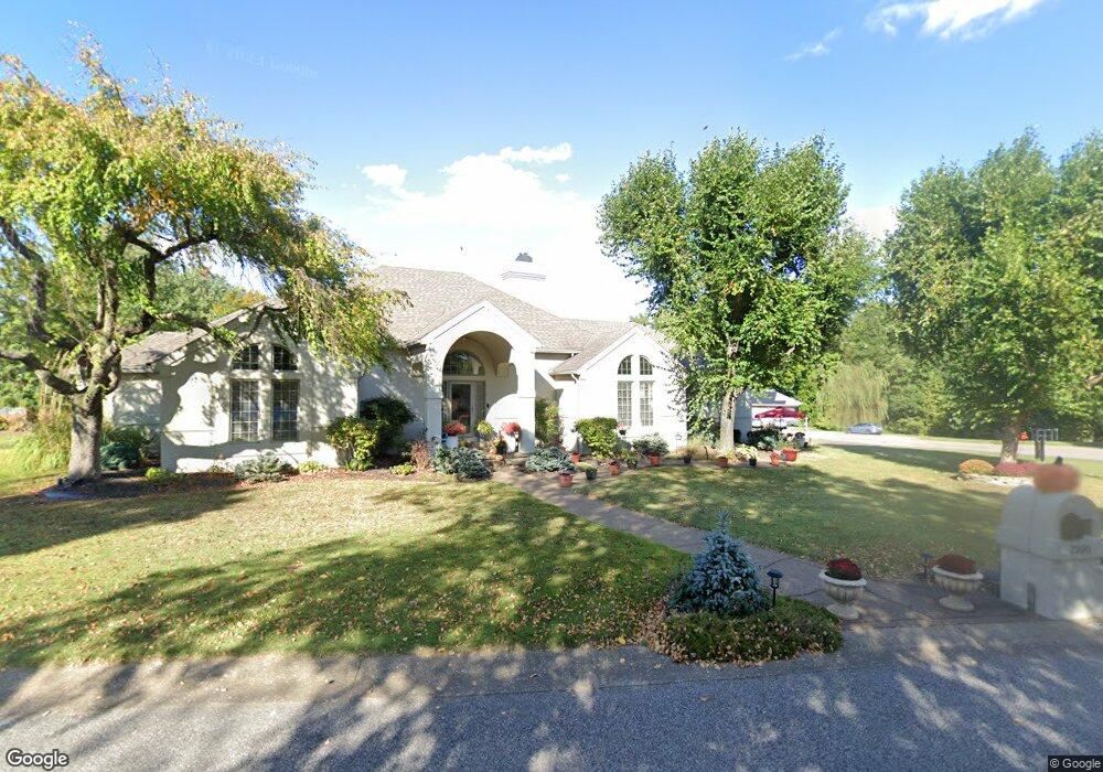 7200 Stonebridge Rd, Newburgh, IN 47630 - photo 1