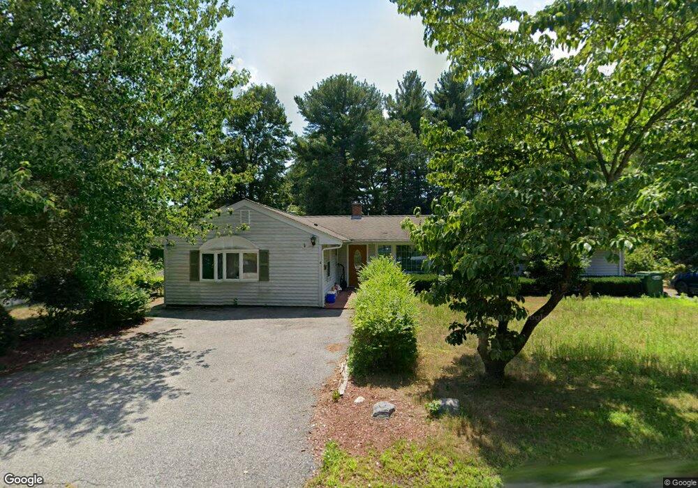 4 Algonquin Rd, Chelmsford, MA 01824 - photo 1