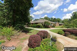 2512 E Doublegate Dr, Albany, GA 31721