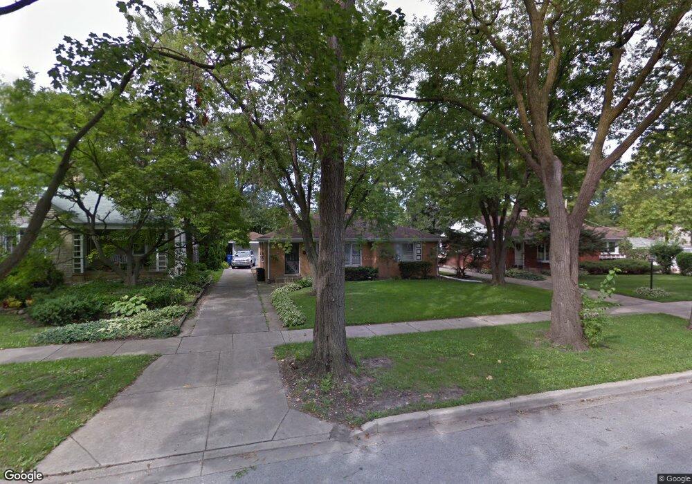 1366 Whitcomb Ave, Des Plaines, IL 60018 - photo 1