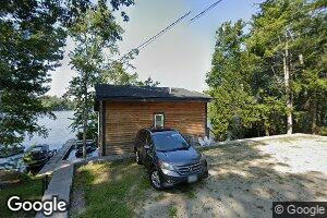 687 Pond Rd, Manchester, ME 04351
