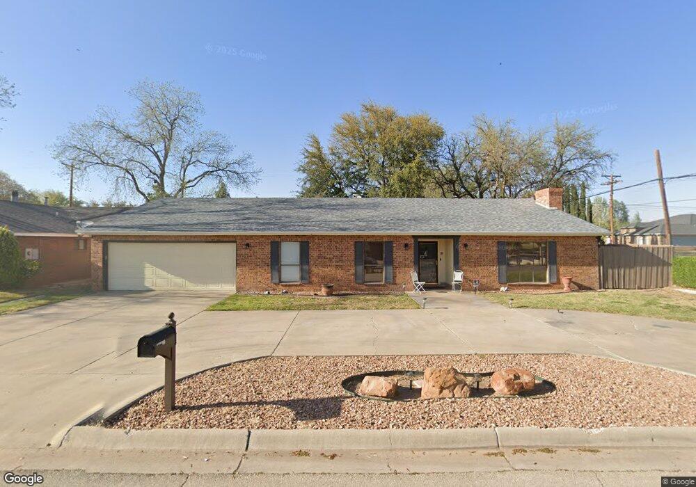 602 Elora Dr, Carlsbad, NM 88220 - photo 1