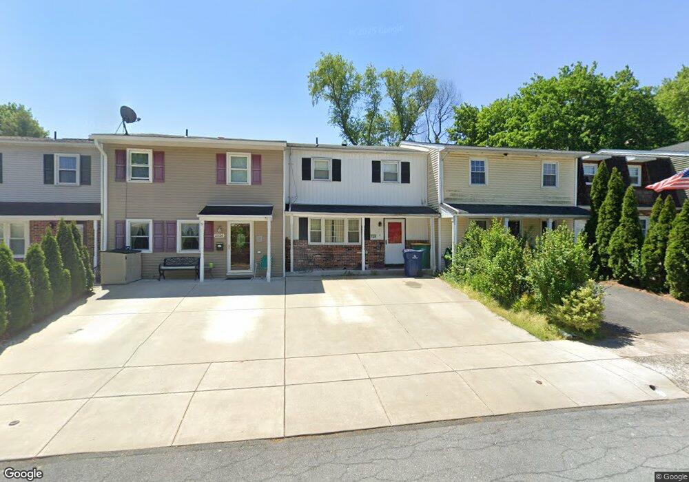 2528 Girard Ave, Reading, PA 19609 - photo 1