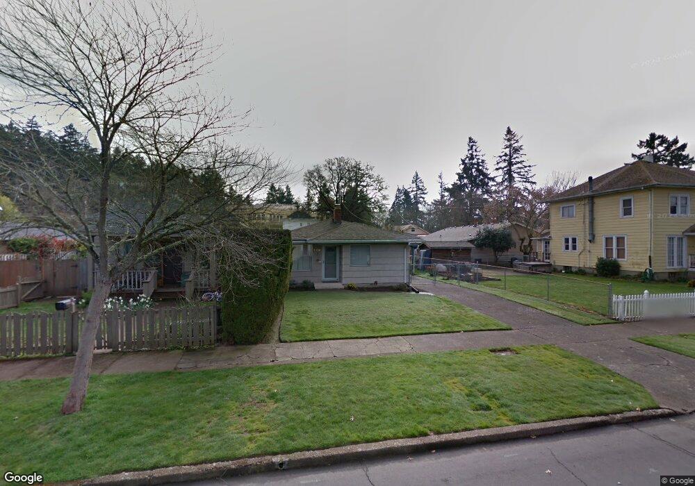 1130 18th St NE, Salem, OR 97301 - photo 1