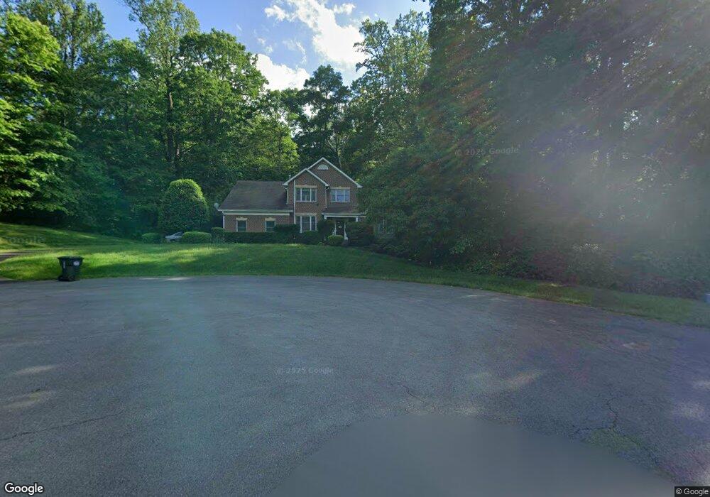 5231 Gunpowder Rd, Fairfax, VA 22030 - photo 1