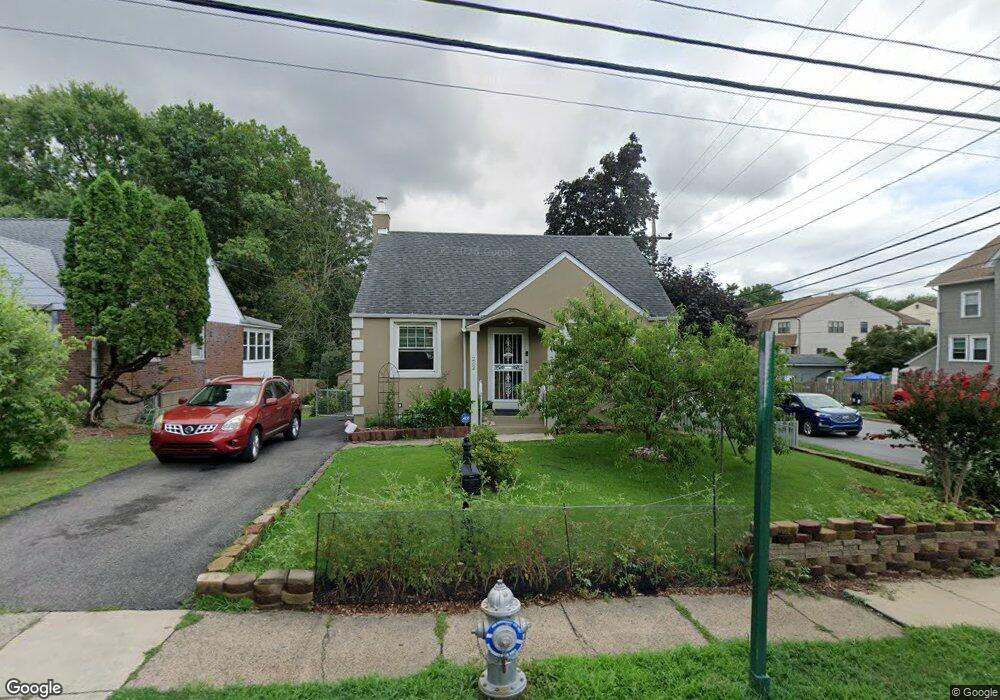 262 W Marshall Rd, Lansdowne, PA 19050 - photo 1