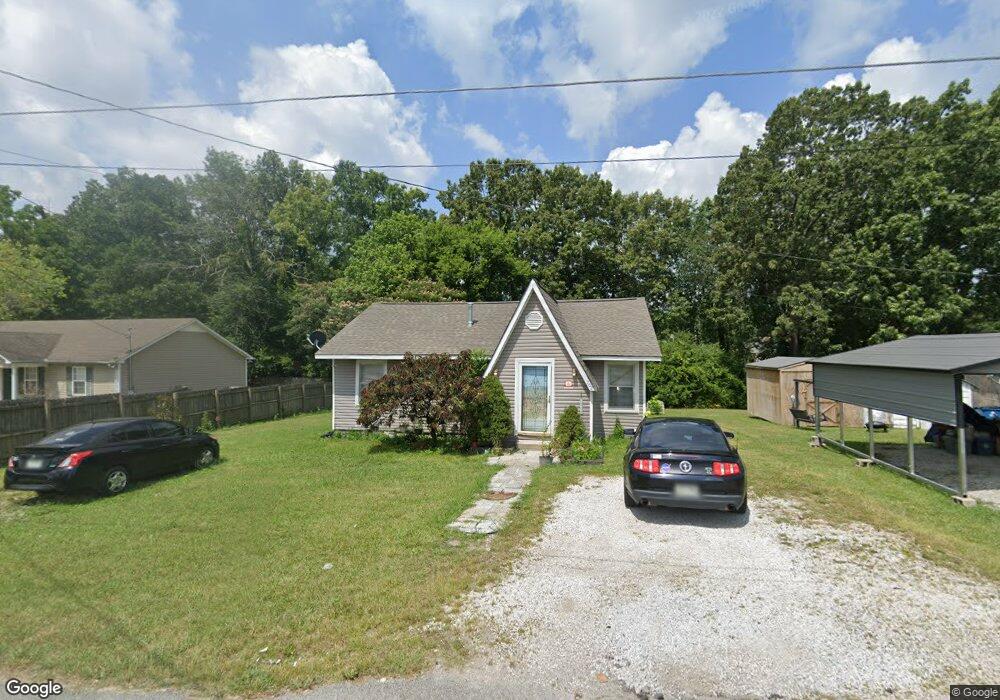 702 Oak Dr, Manchester, TN 37355 - photo 1