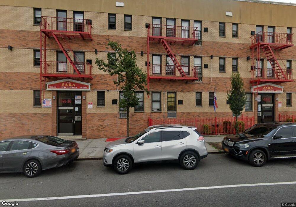 19524 Jamaica Ave, Jamaica, NY 11423 - photo 1